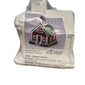 California Creations 10304 Country School Unpainted‎ Ceramic Craft Kit